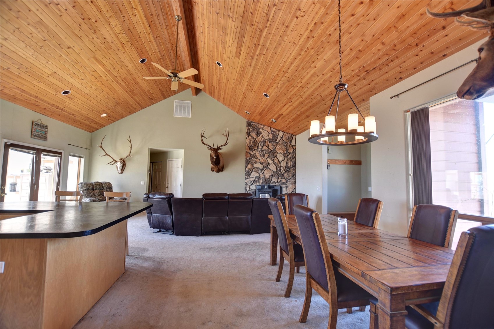 744 Santana TRAIL