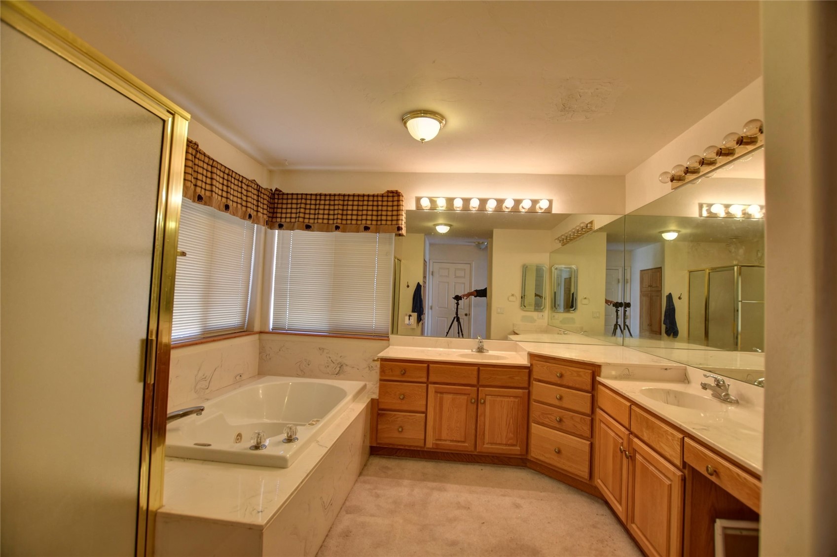 744 Santana TRAIL