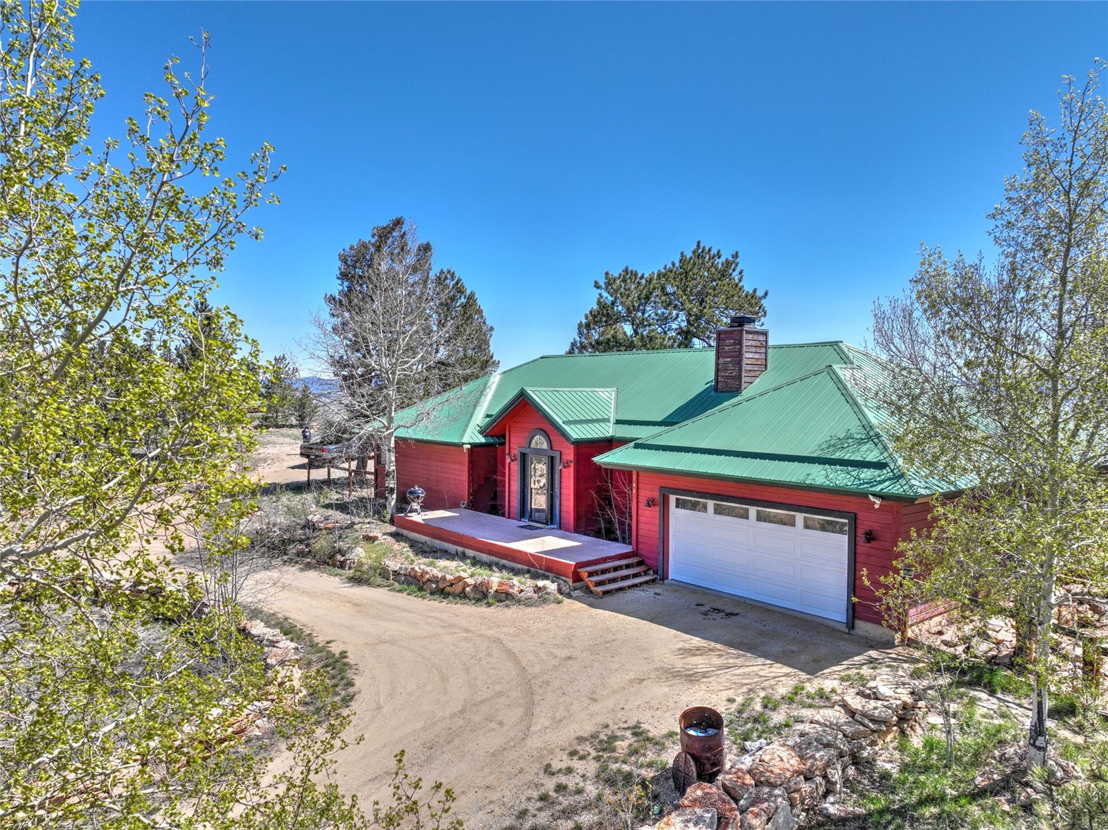 744 Santana TRAIL