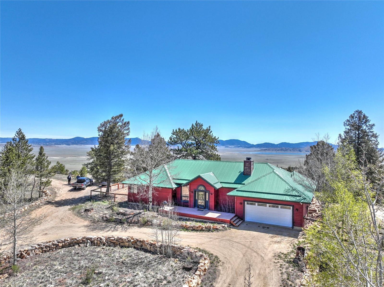 744 Santana TRAIL