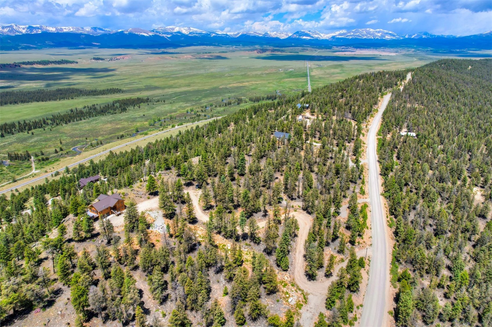 1565 Middle Fork Vista