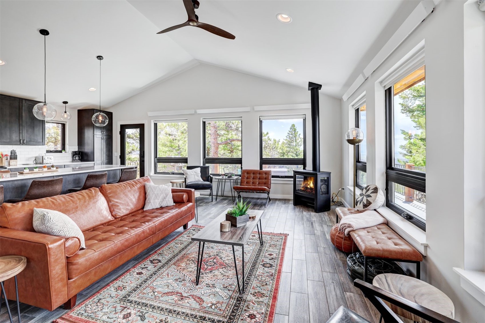 1565 Middle Fork Vista