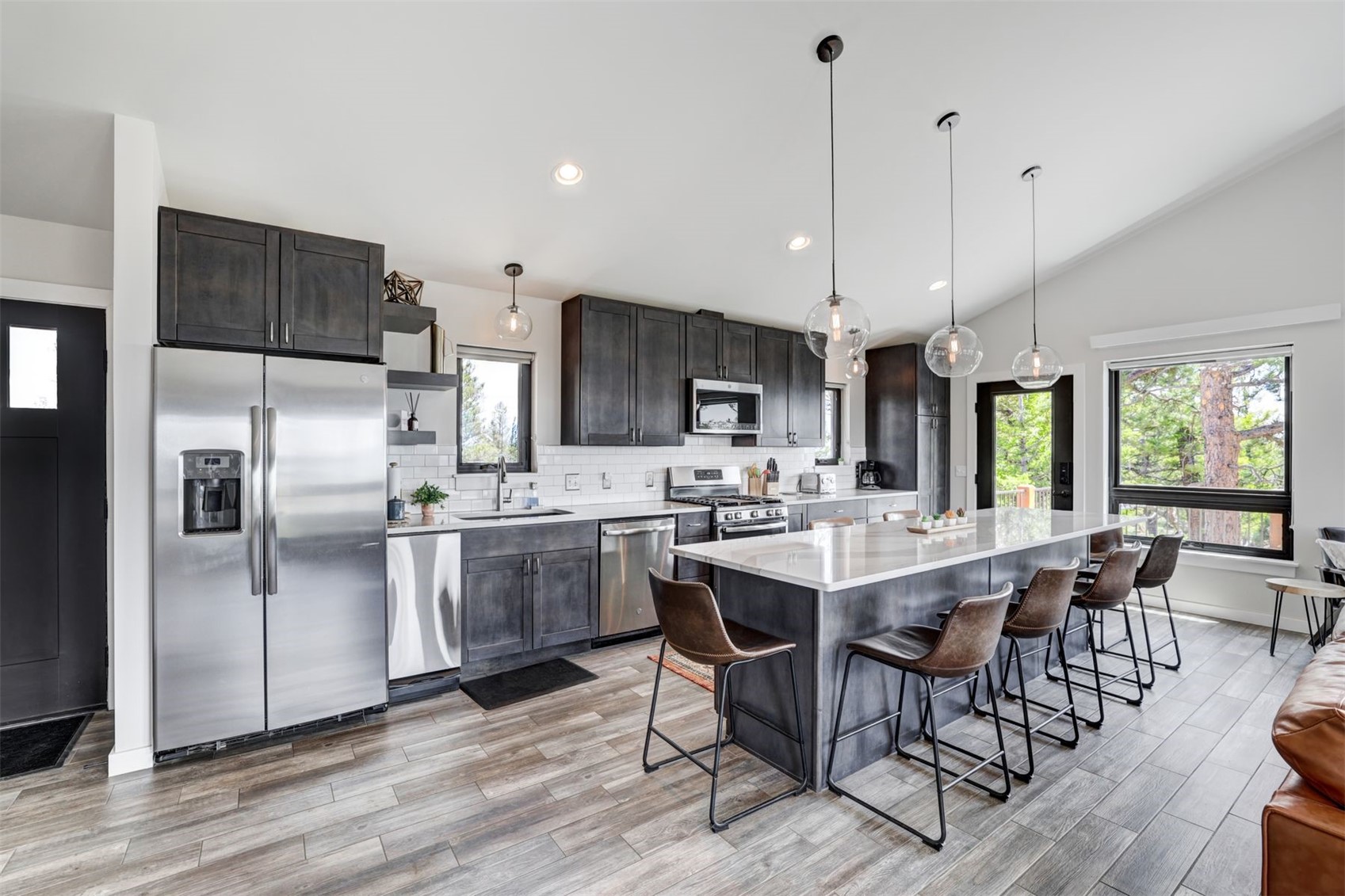 1565 Middle Fork Vista