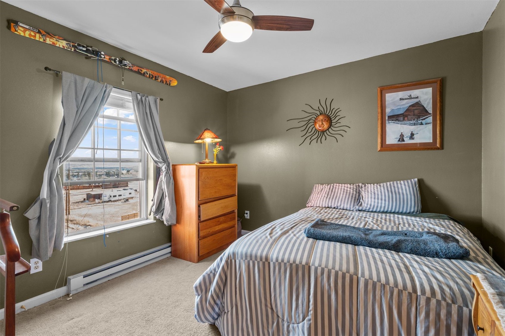 383 8th STREET 8