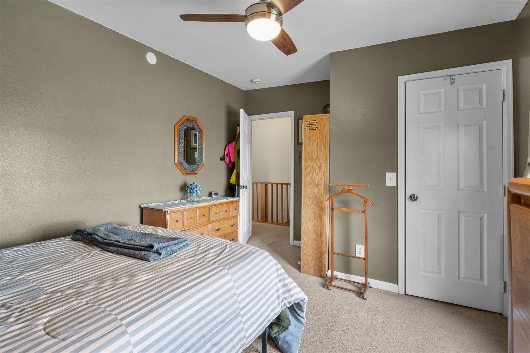 383 8th STREET 8