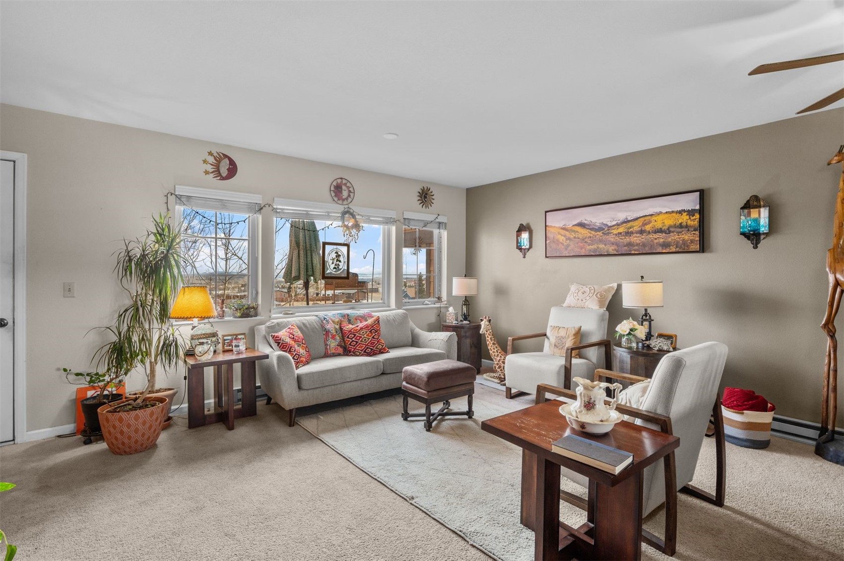 383 8th STREET 8