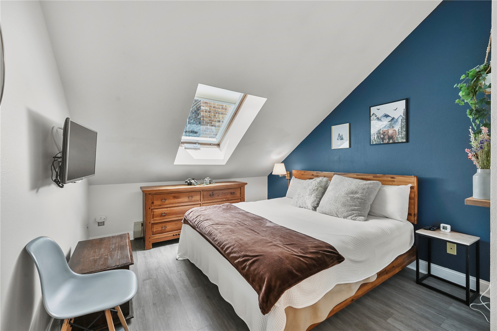 100 S Park AVENUE E312