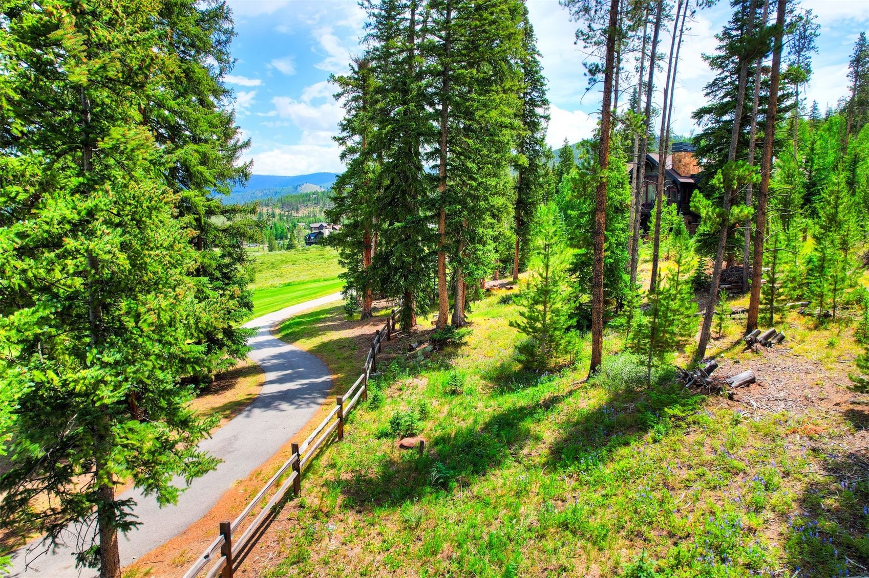 550 Gold Run ROAD