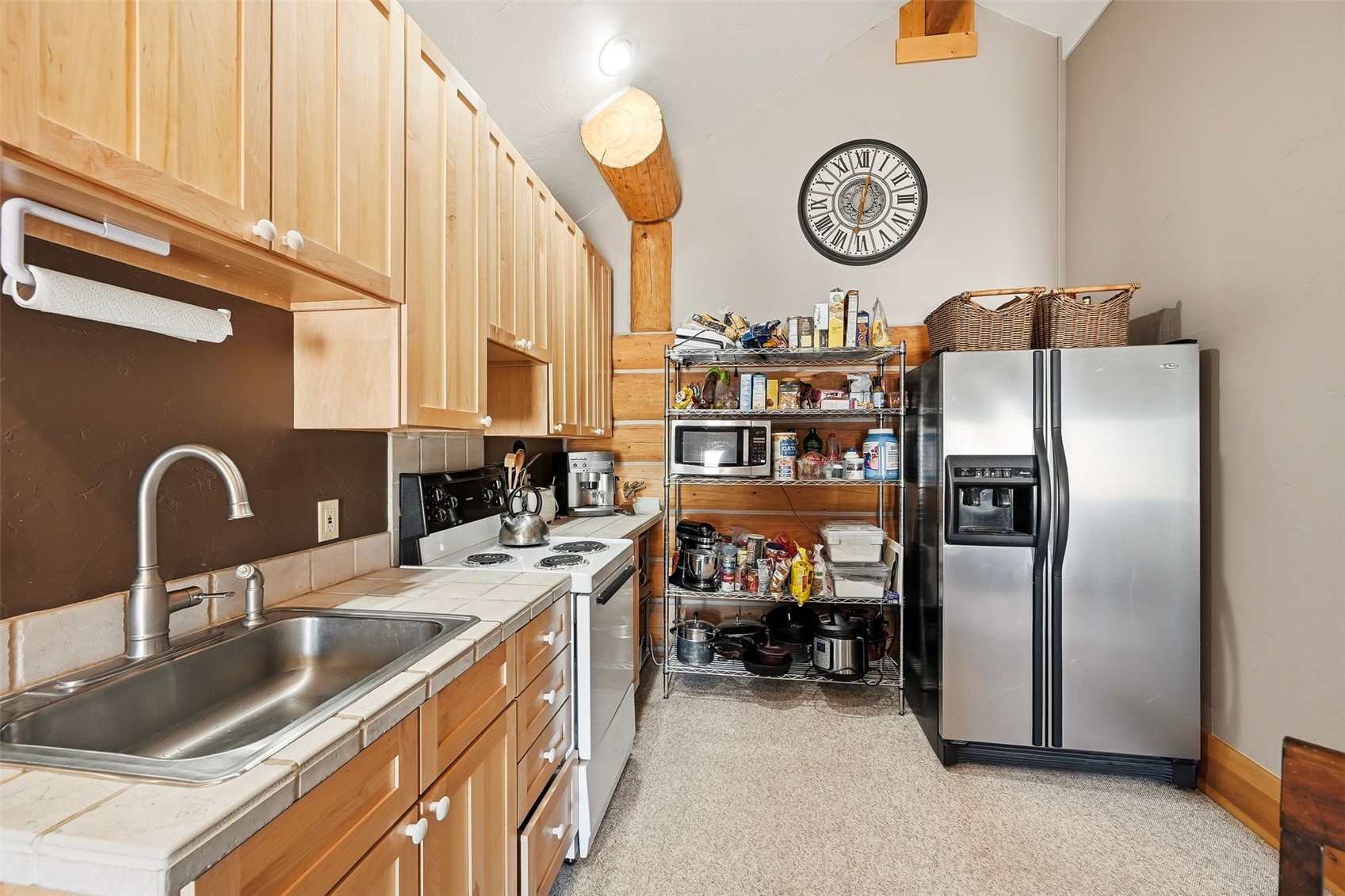252 Iron Mountain ROAD