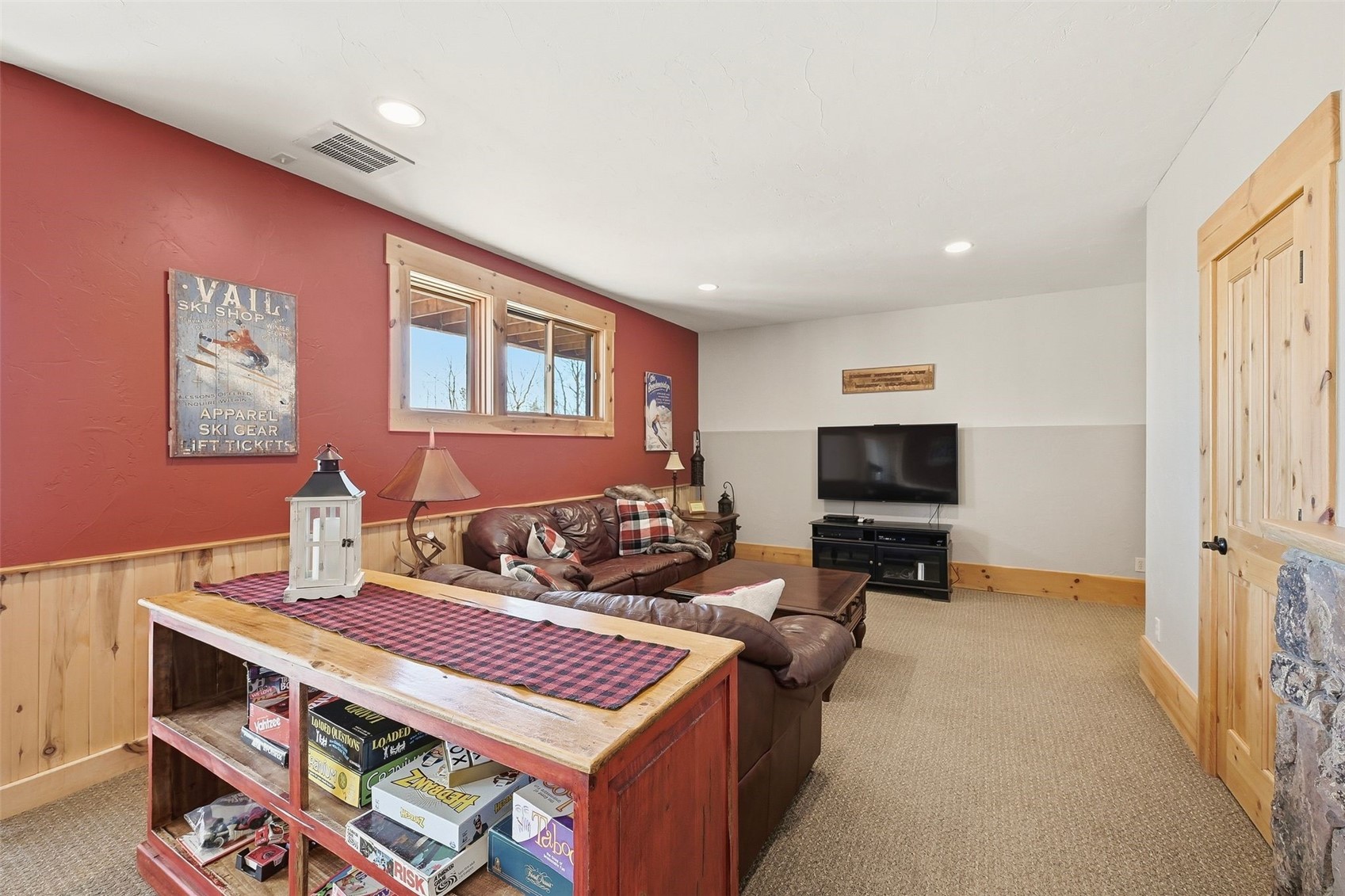 252 Iron Mountain ROAD