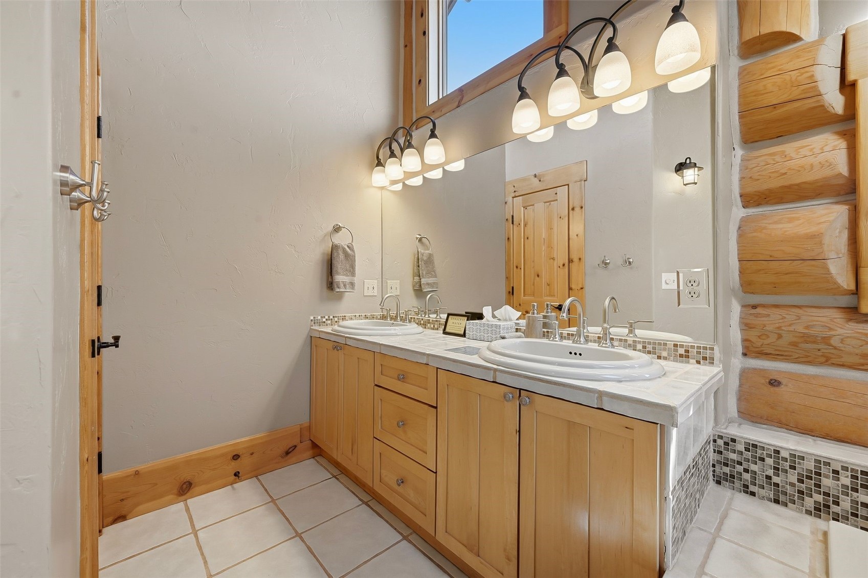252 Iron Mountain ROAD