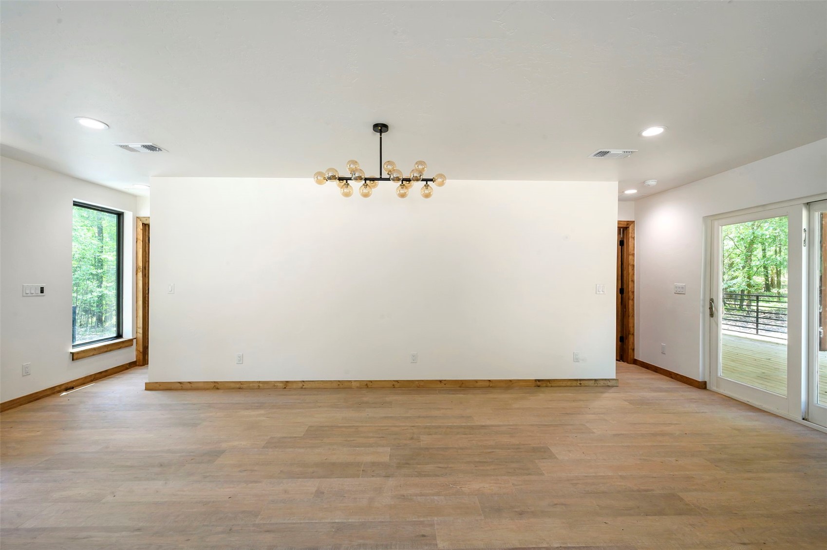 3557 Redhill ROAD