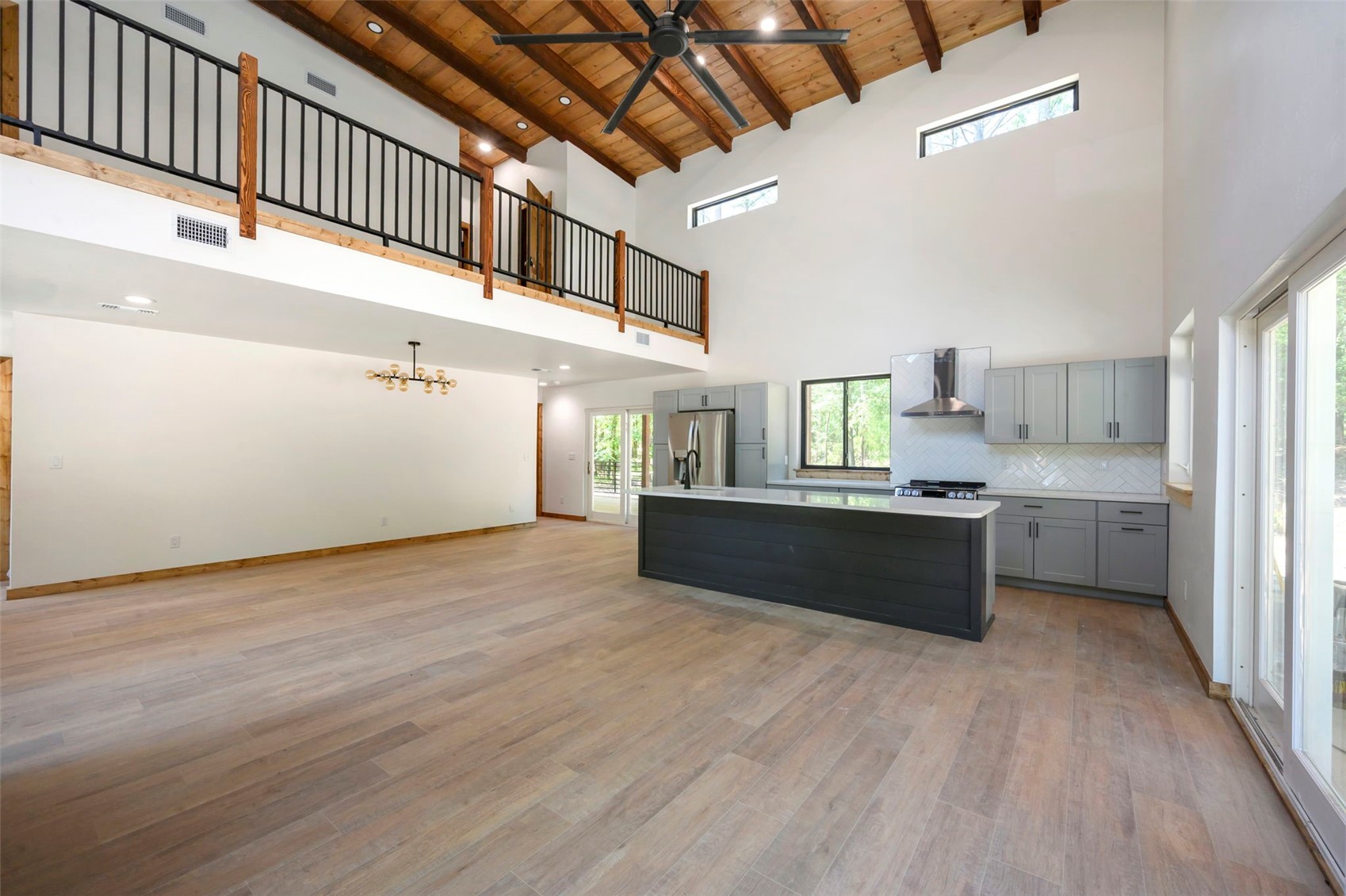 3557 Redhill ROAD
