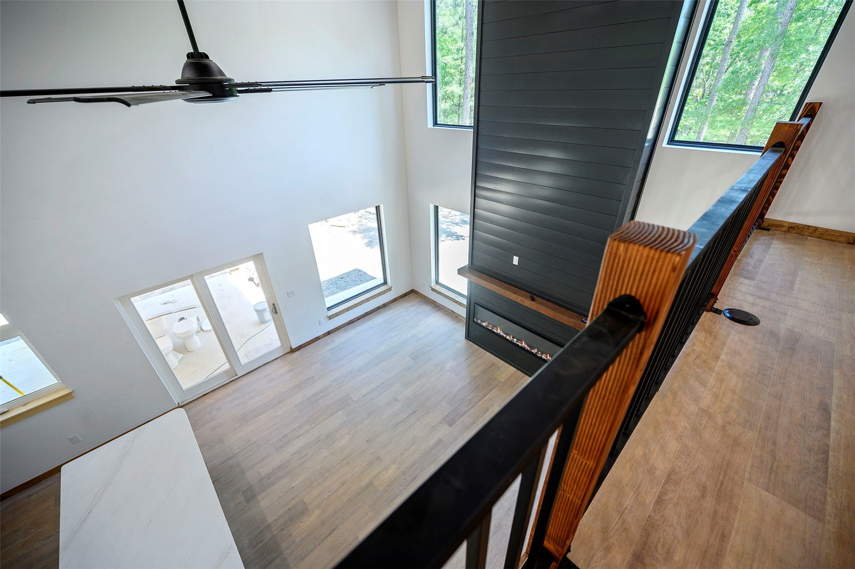 3557 Redhill ROAD