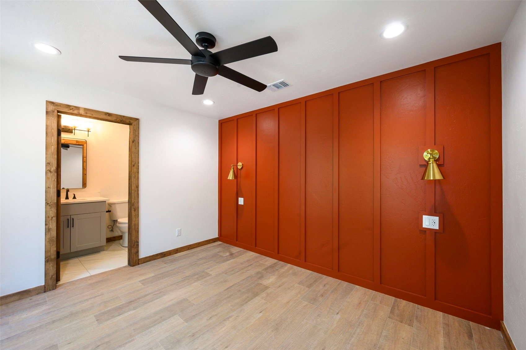 3557 Redhill ROAD