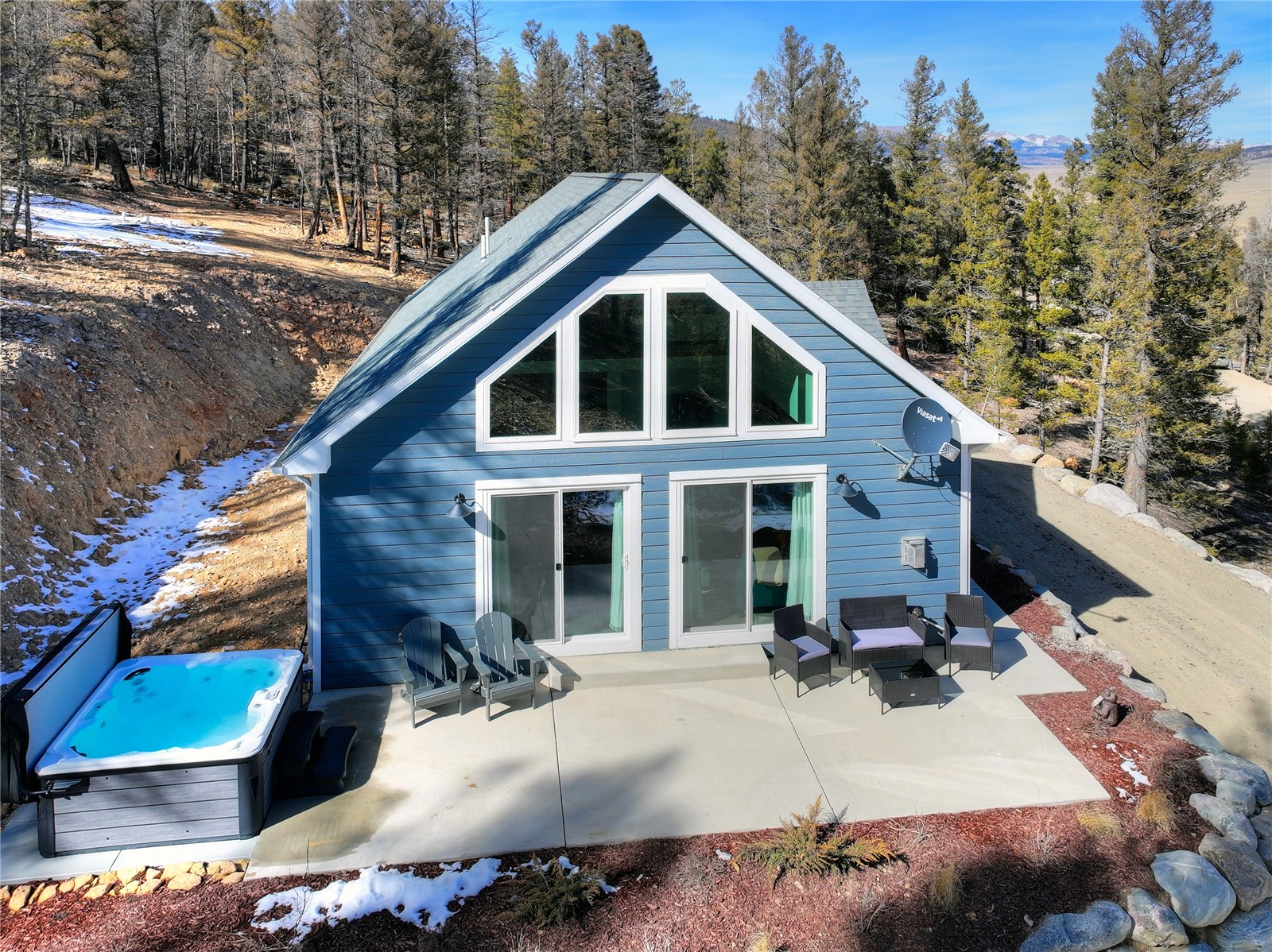 2755 Redhill ROAD