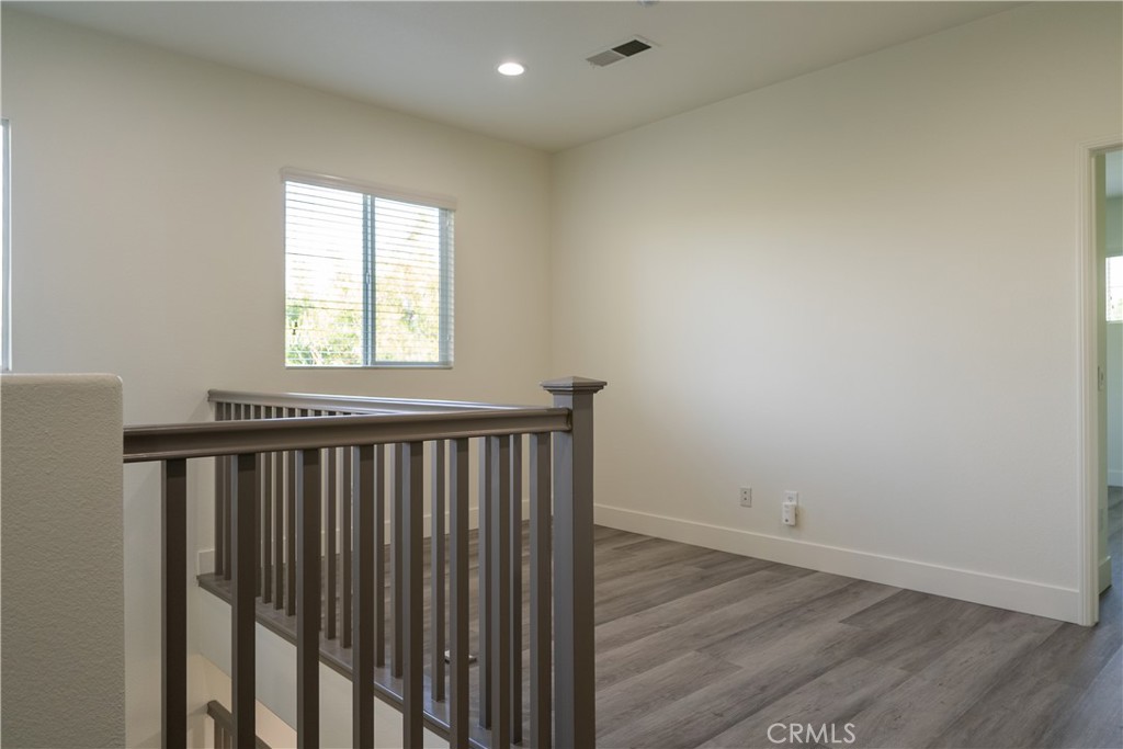 6158 N Kingsmill Court