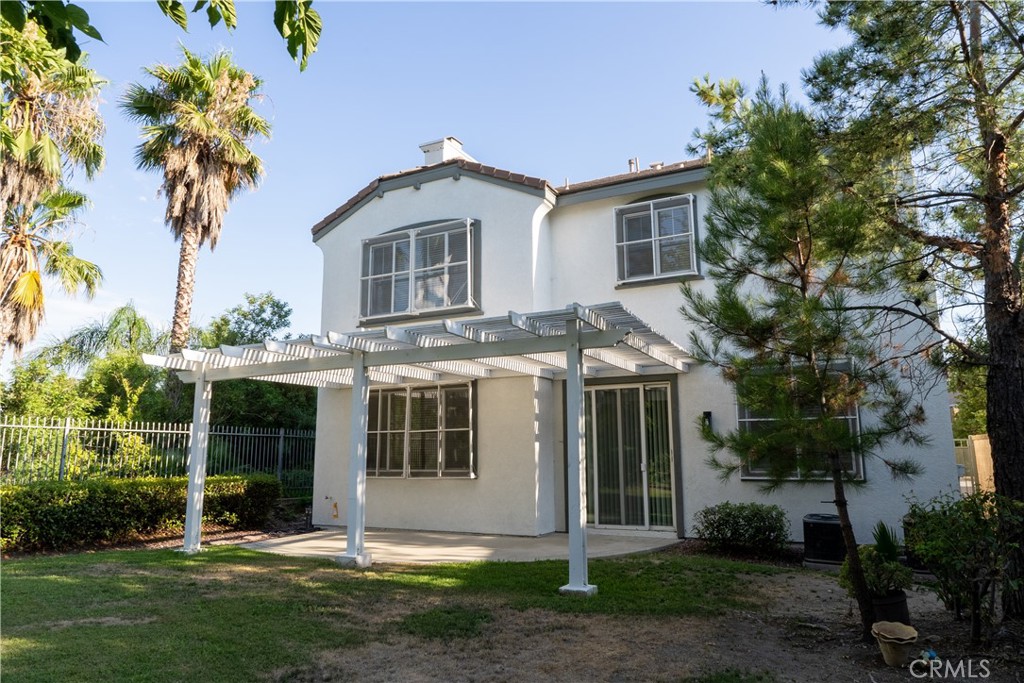 6158 N Kingsmill Court