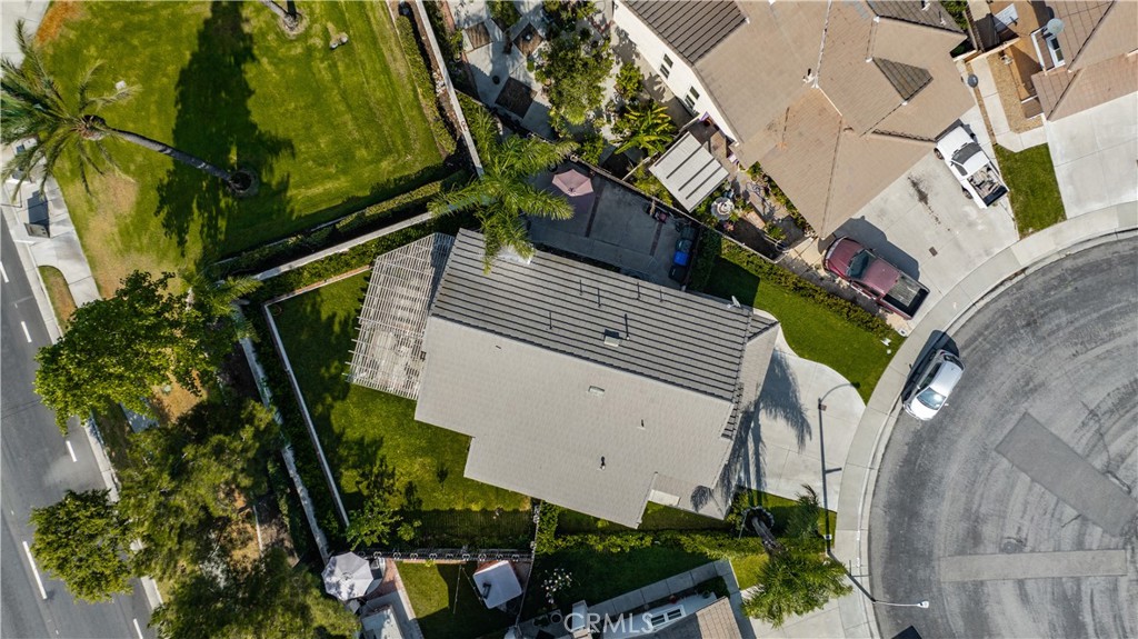 13703 Sunrise Street