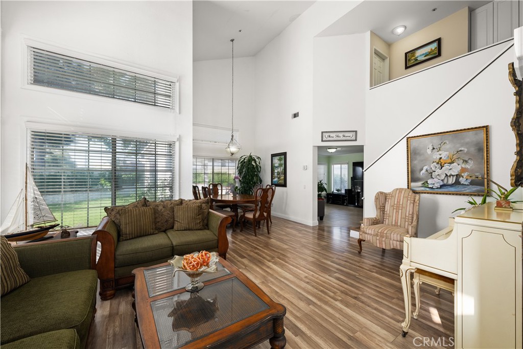 13703 Sunrise Street