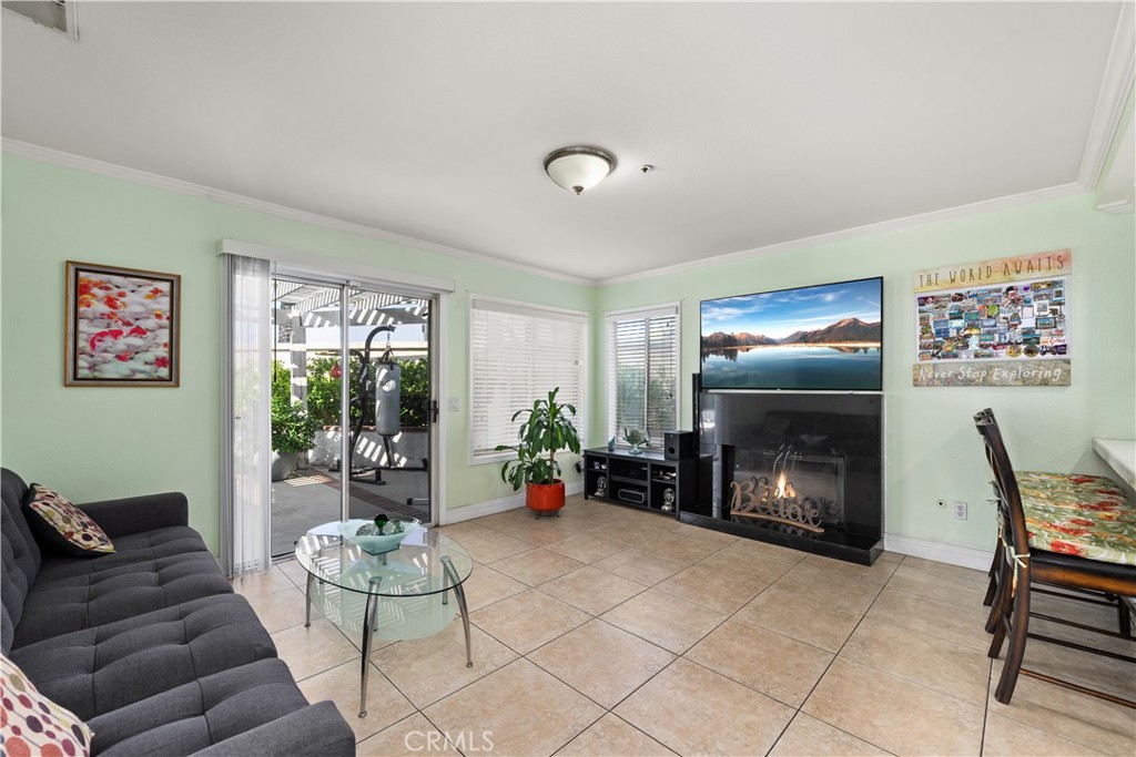 13703 Sunrise Street