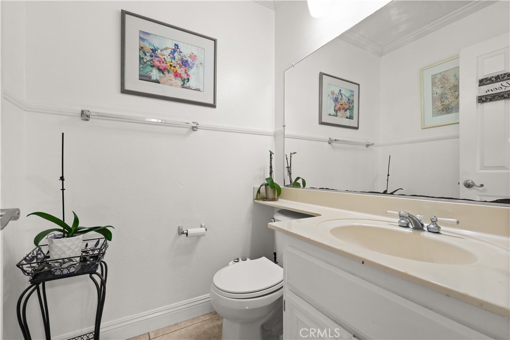 13703 Sunrise Street