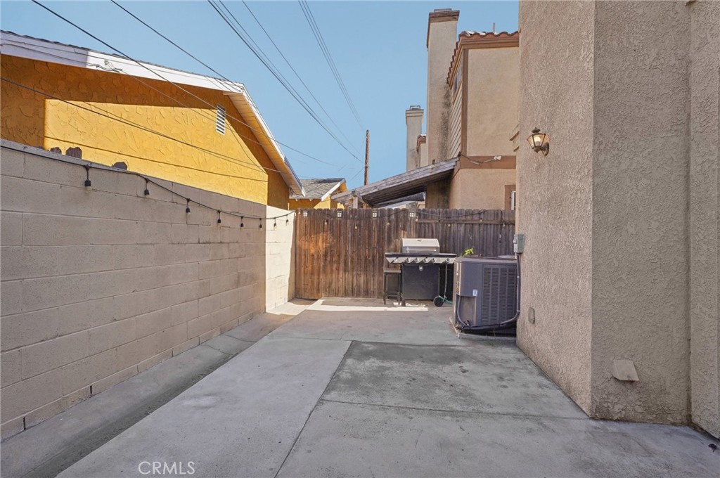 14138 Orizaba Avenue