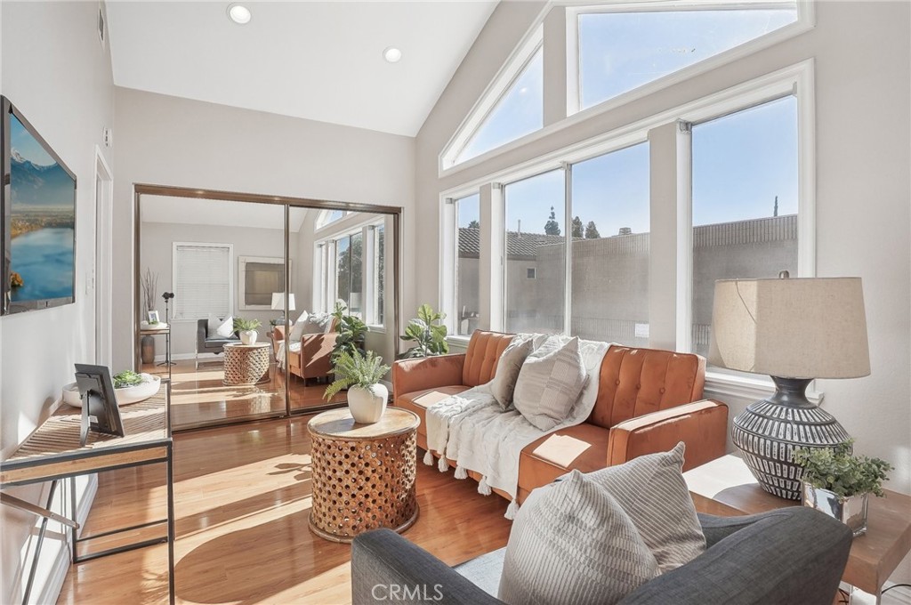 14138 Orizaba Avenue