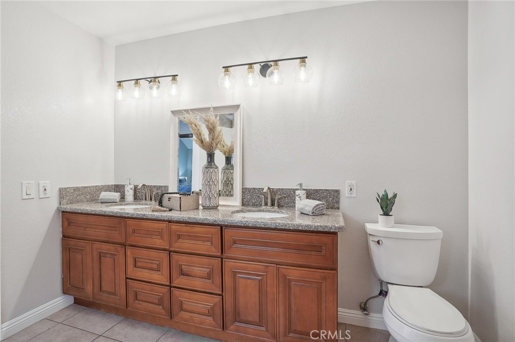 14138 Orizaba Avenue