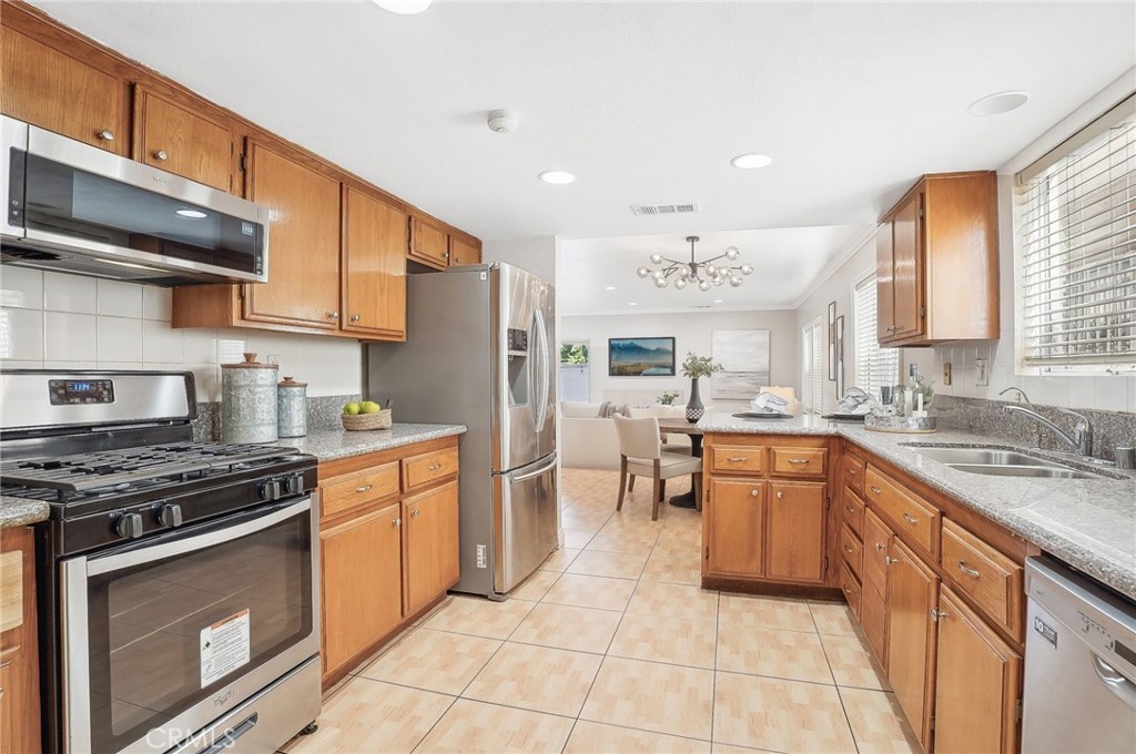 14138 Orizaba Avenue