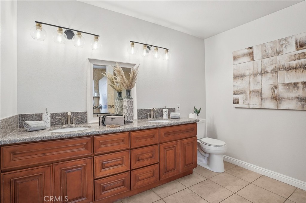 14138 Orizaba Avenue