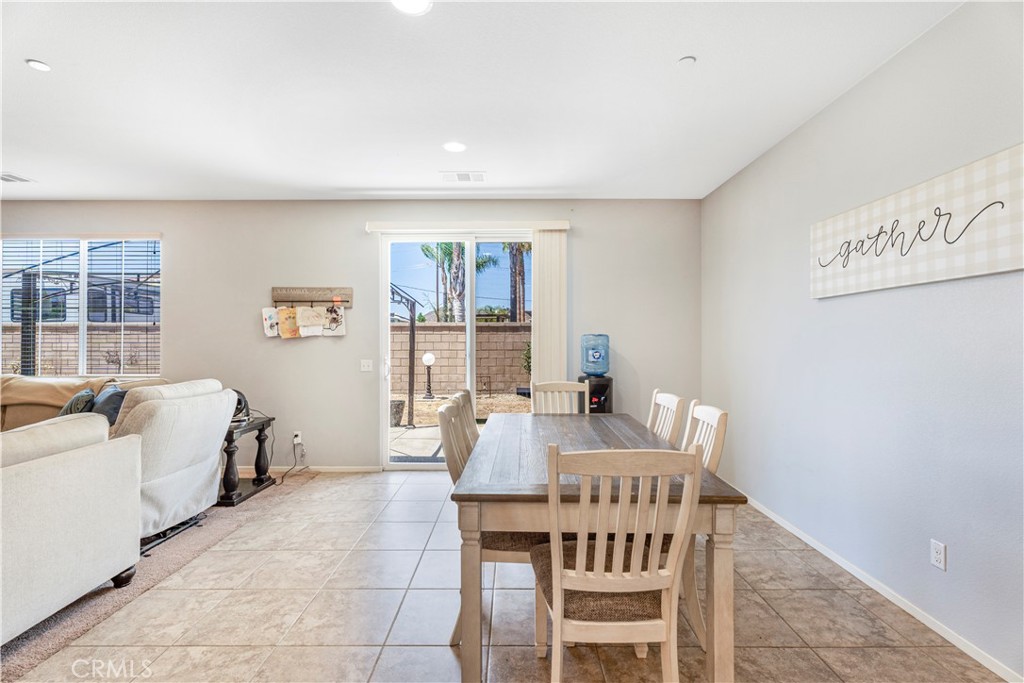 53002 Bantry Bay Street