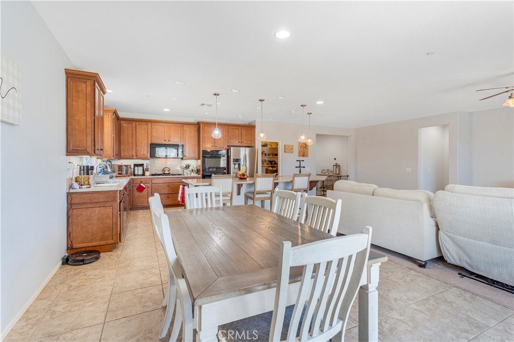 53002 Bantry Bay Street