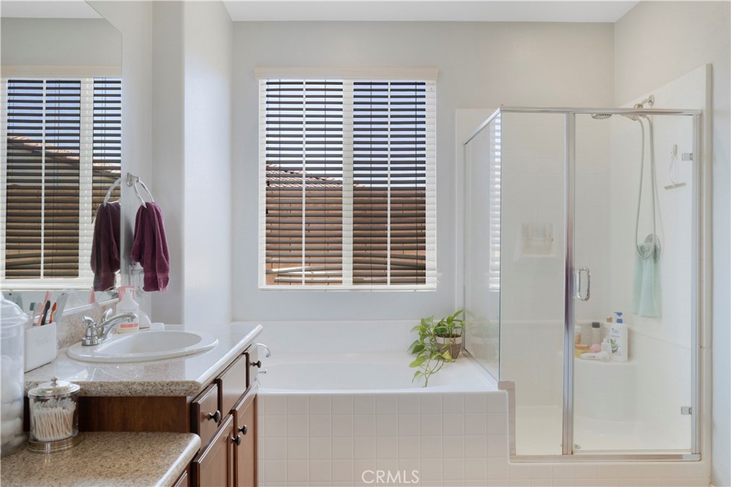 53002 Bantry Bay Street