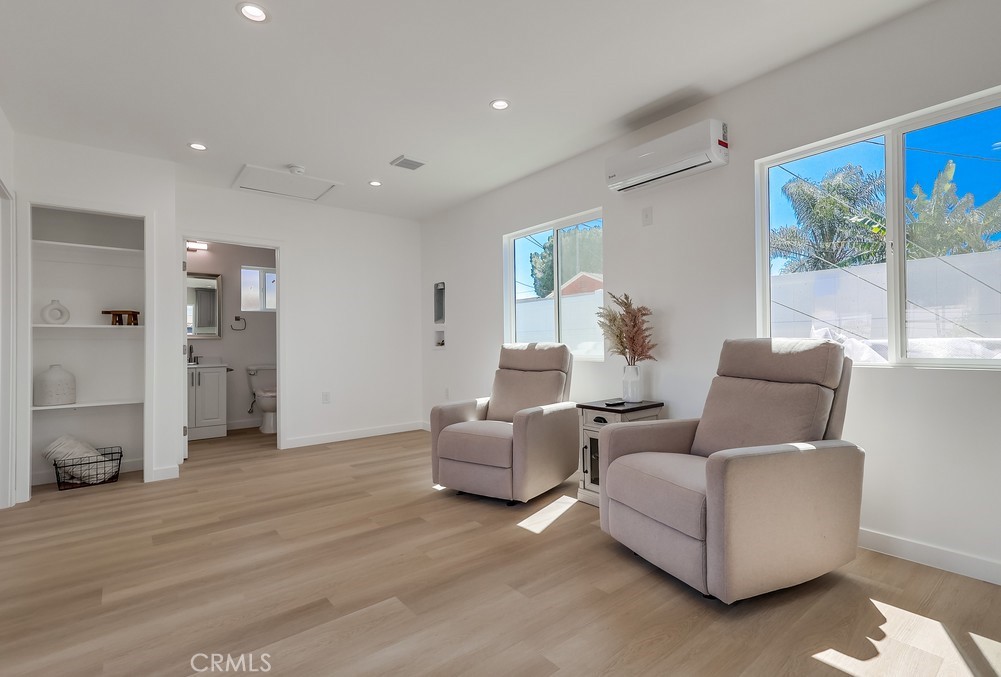 13112 Liggett Street