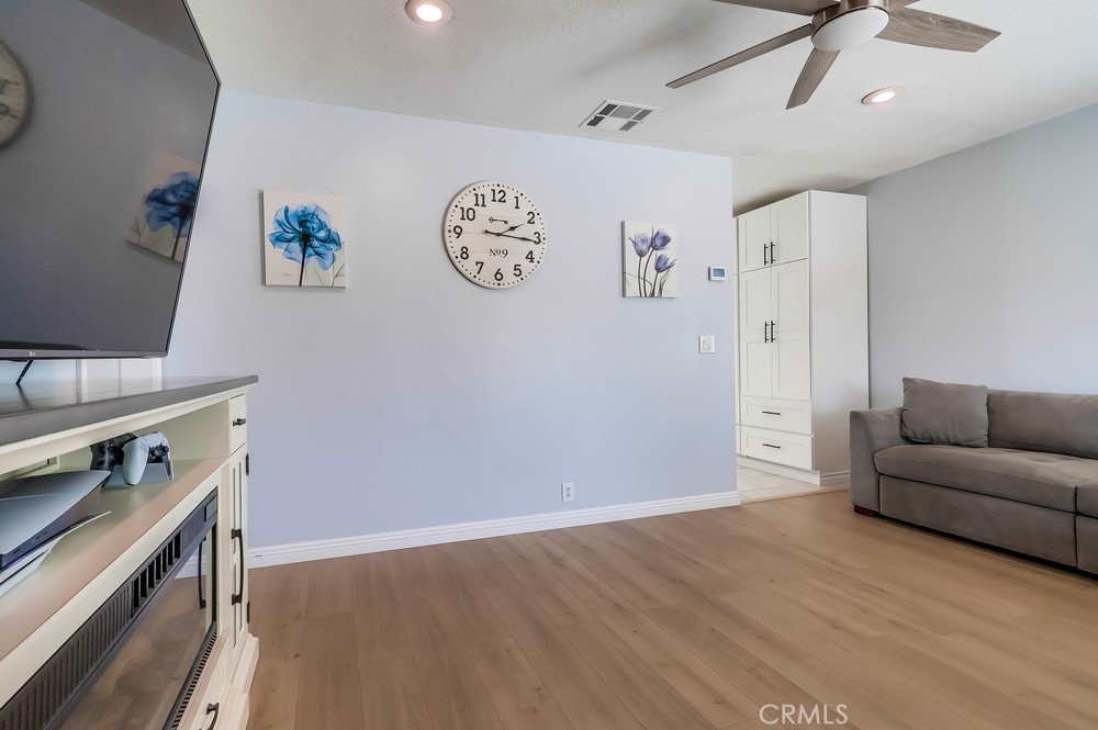 13112 Liggett Street