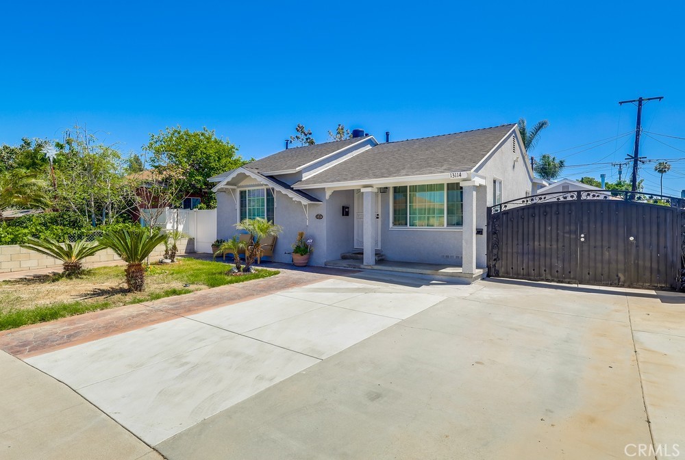 13112 Liggett Street