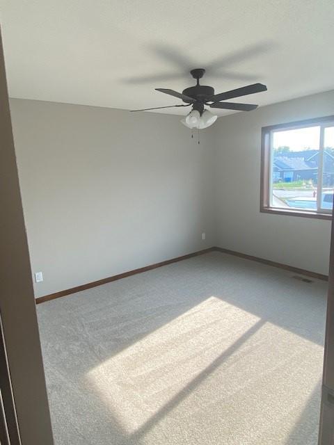 422 Bluebird Drive NW