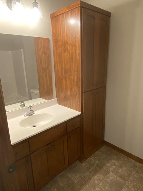 422 Bluebird Drive NW