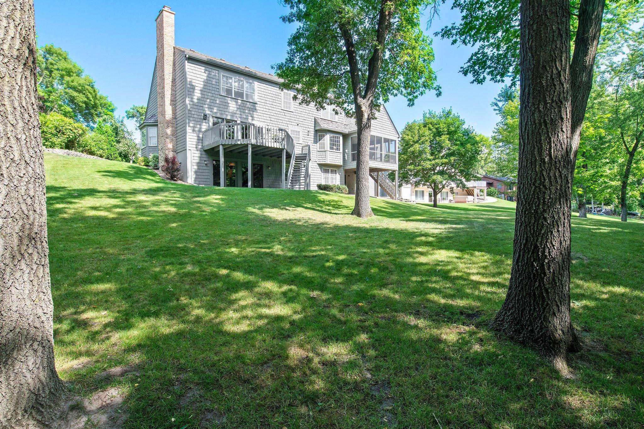 510 E Rum River Drive N