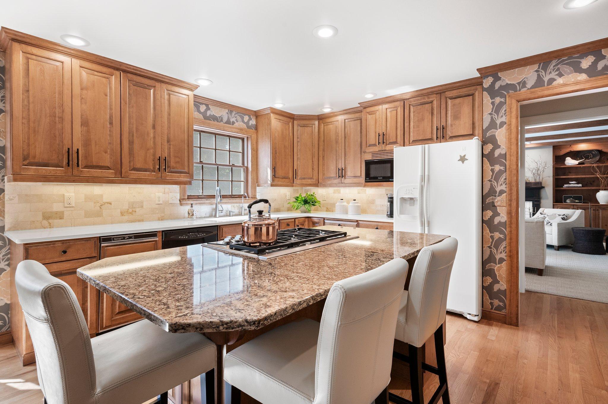 510 E Rum River Drive N