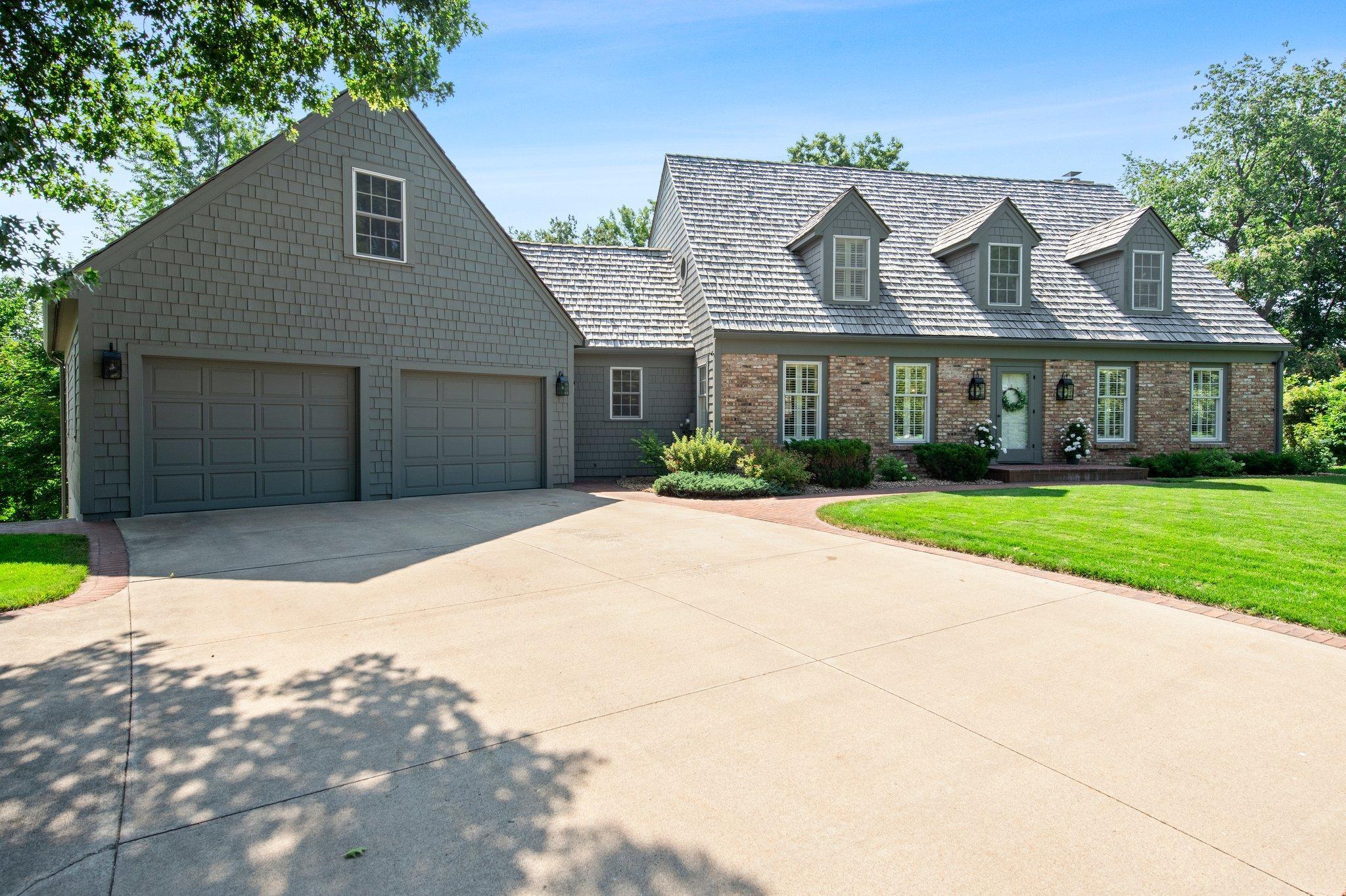 510 E Rum River Drive N