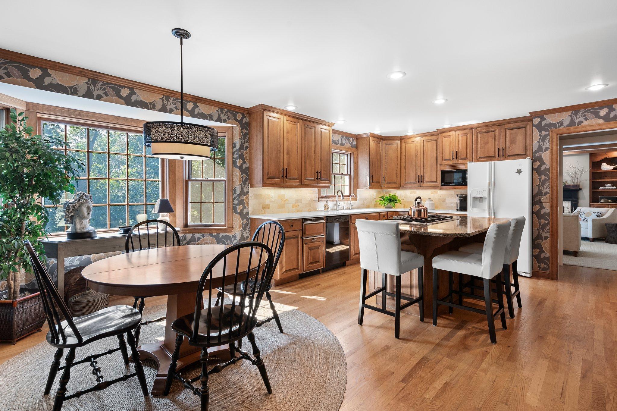 510 E Rum River Drive N