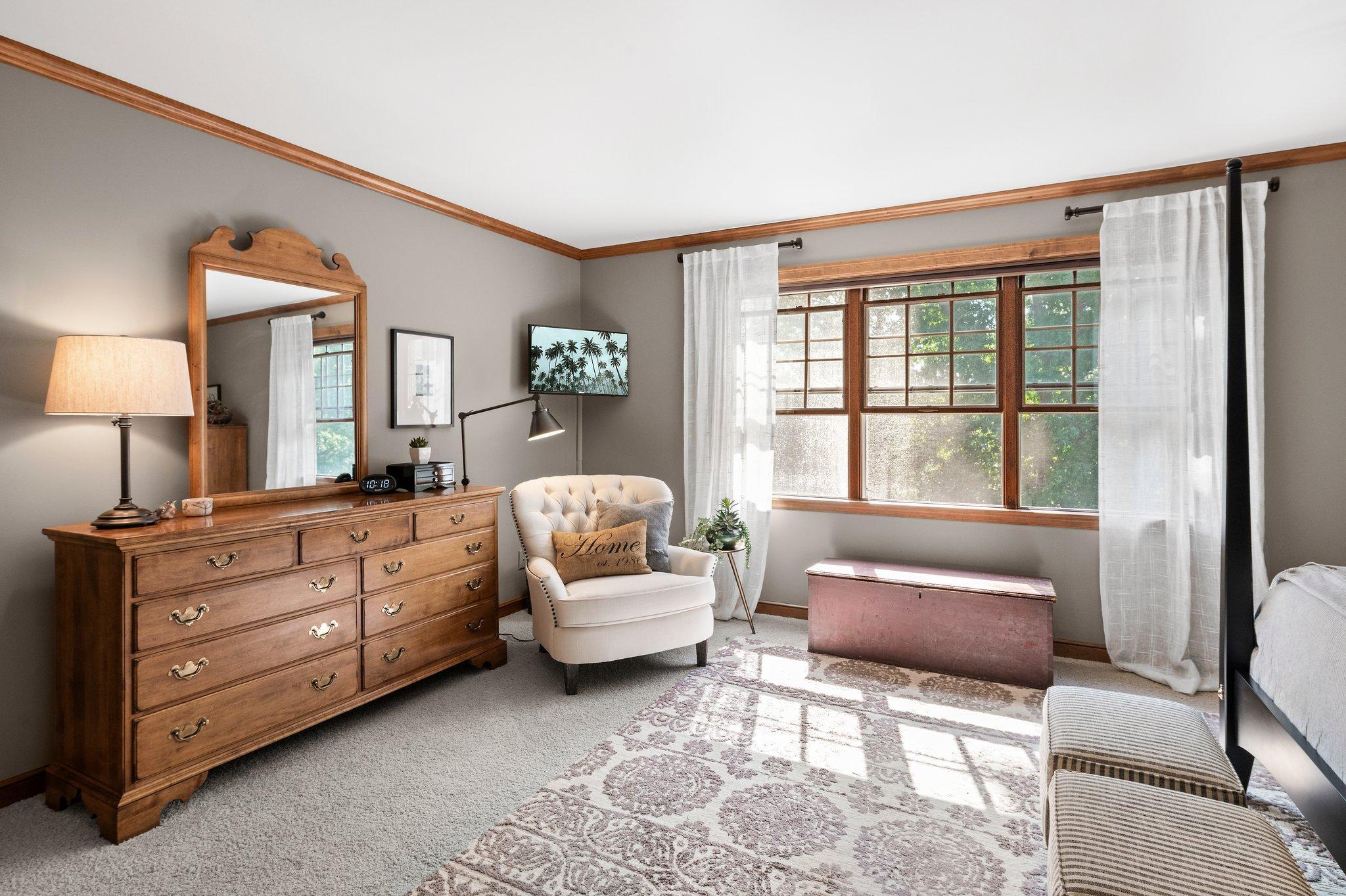 510 E Rum River Drive N