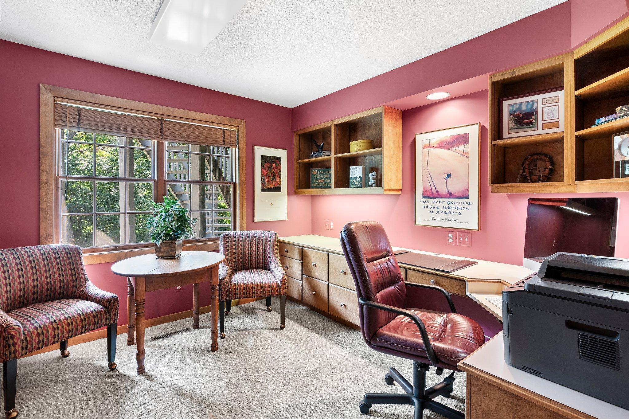 510 E Rum River Drive N