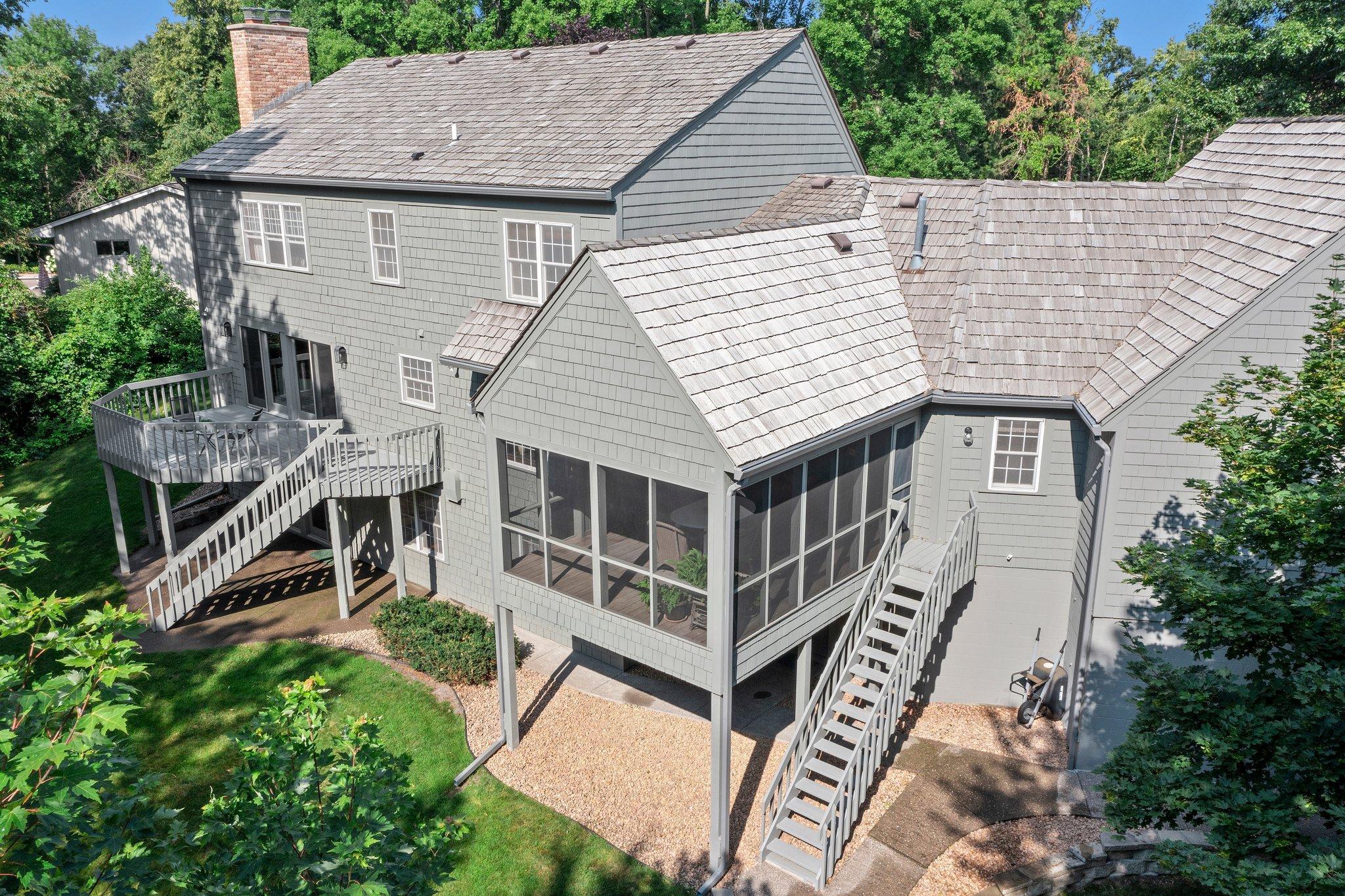 510 E Rum River Drive N