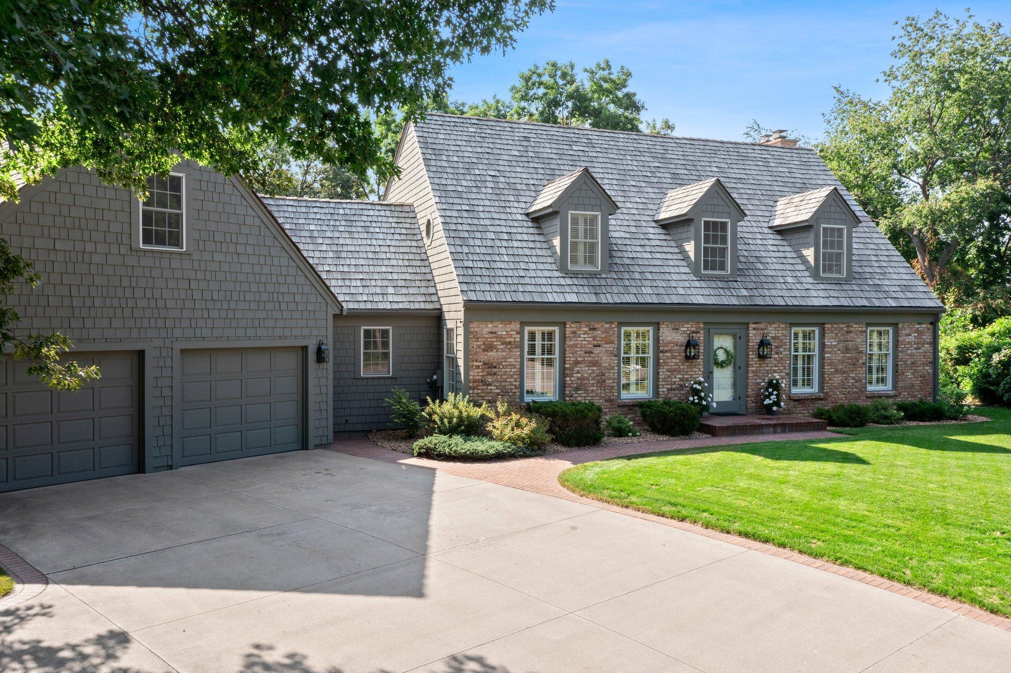 510 E Rum River Drive N