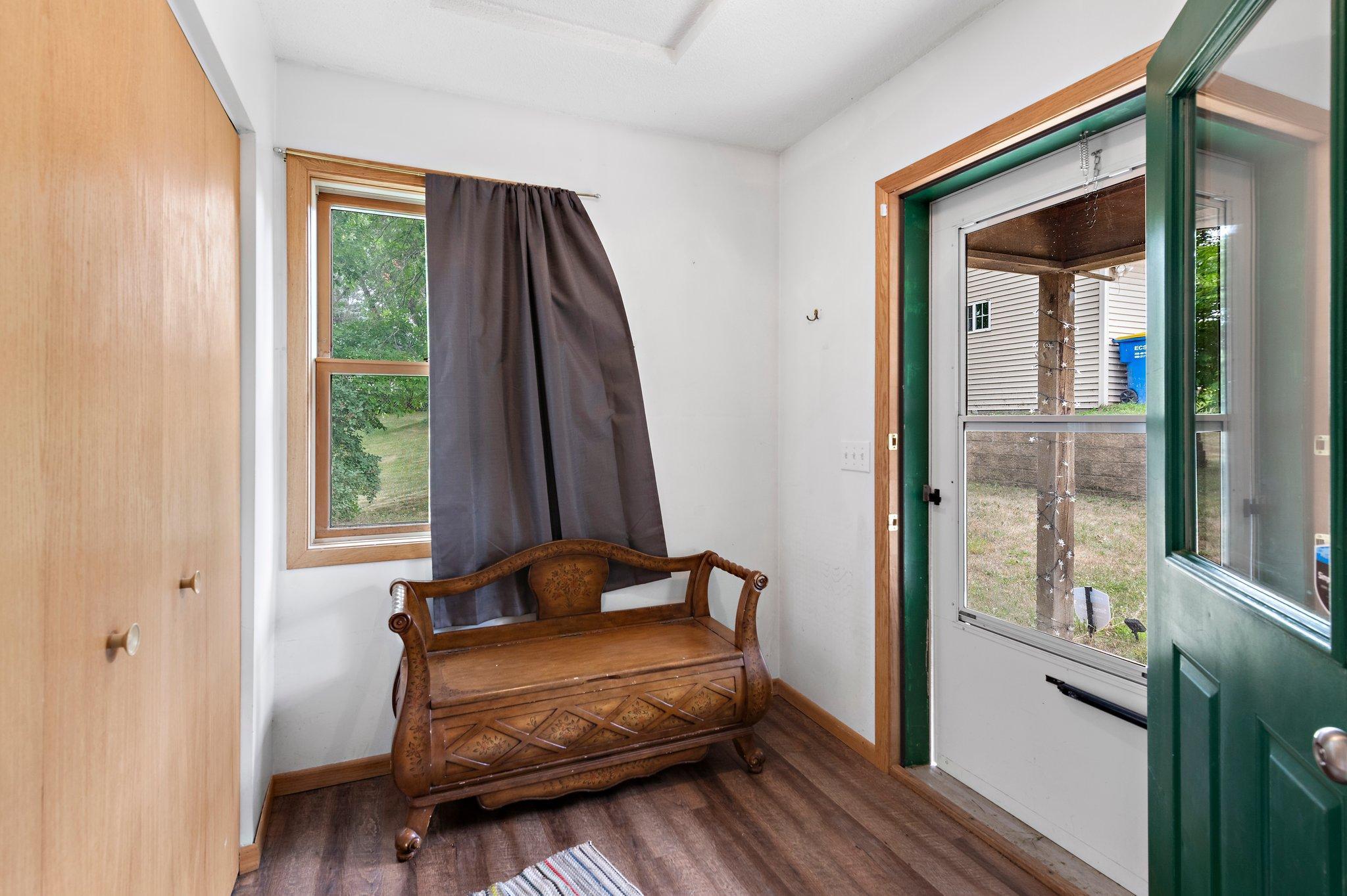 1994 Hammargren Road