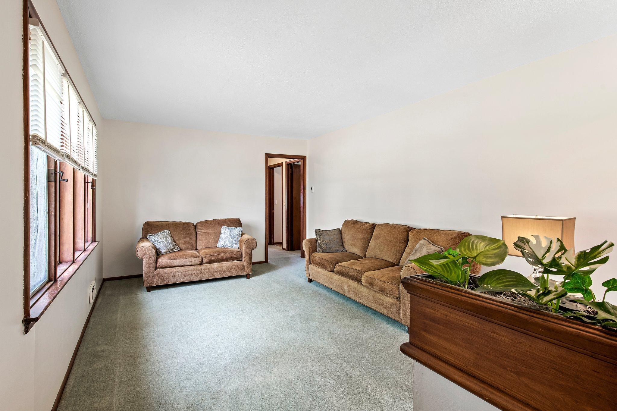 11201 Bittersweet Street NW