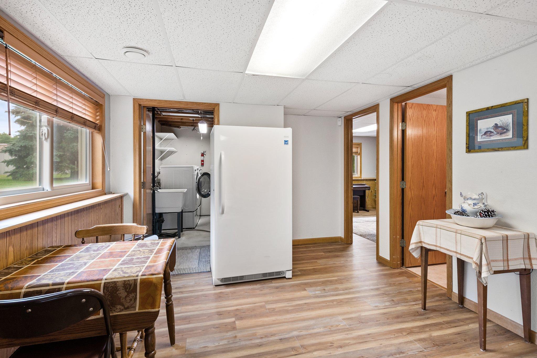 31787 Lakeway Drive NE